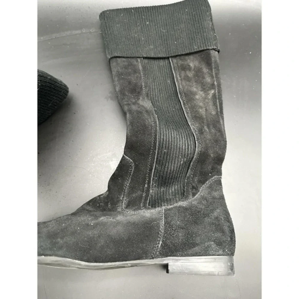 The Unbranded Brand suede knee